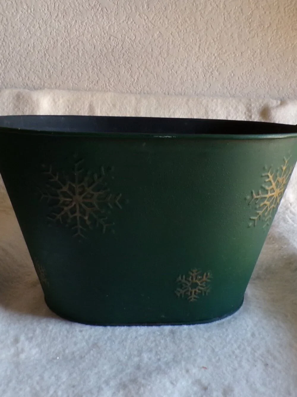 Green With Gold Snowflake Design Galvanized Steel Oval Bucket with Handles